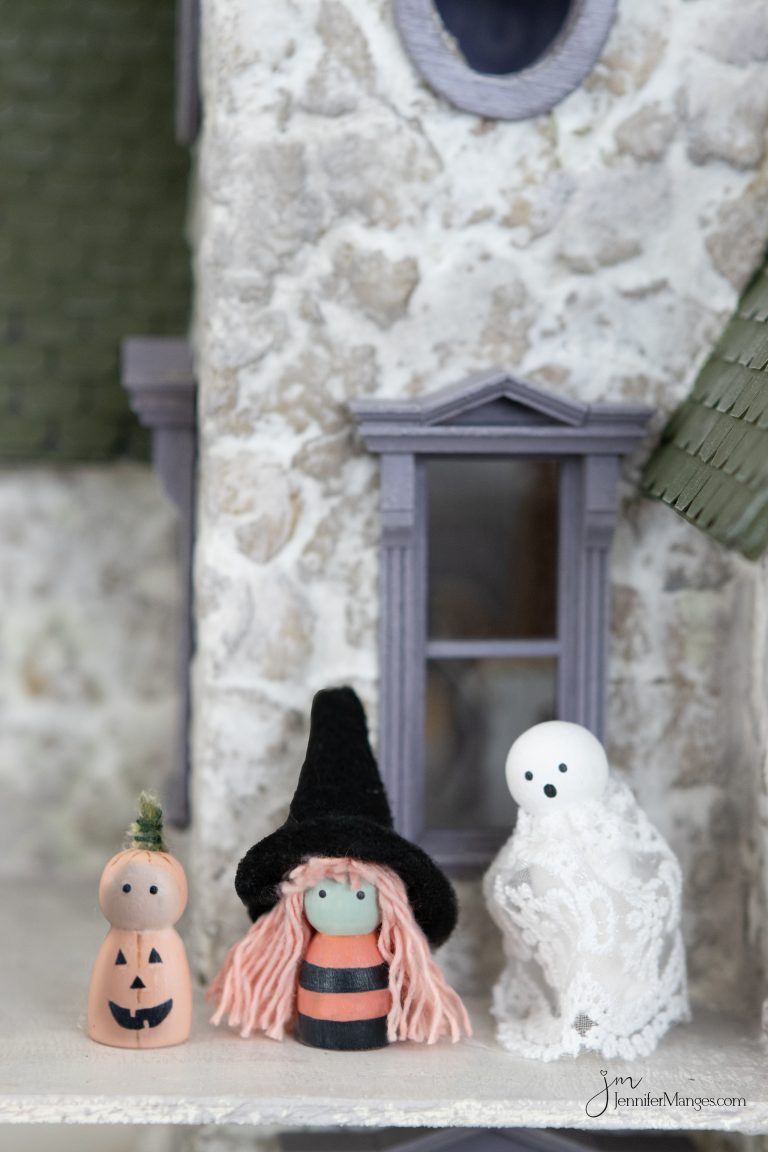 Halloween Peg Dolls